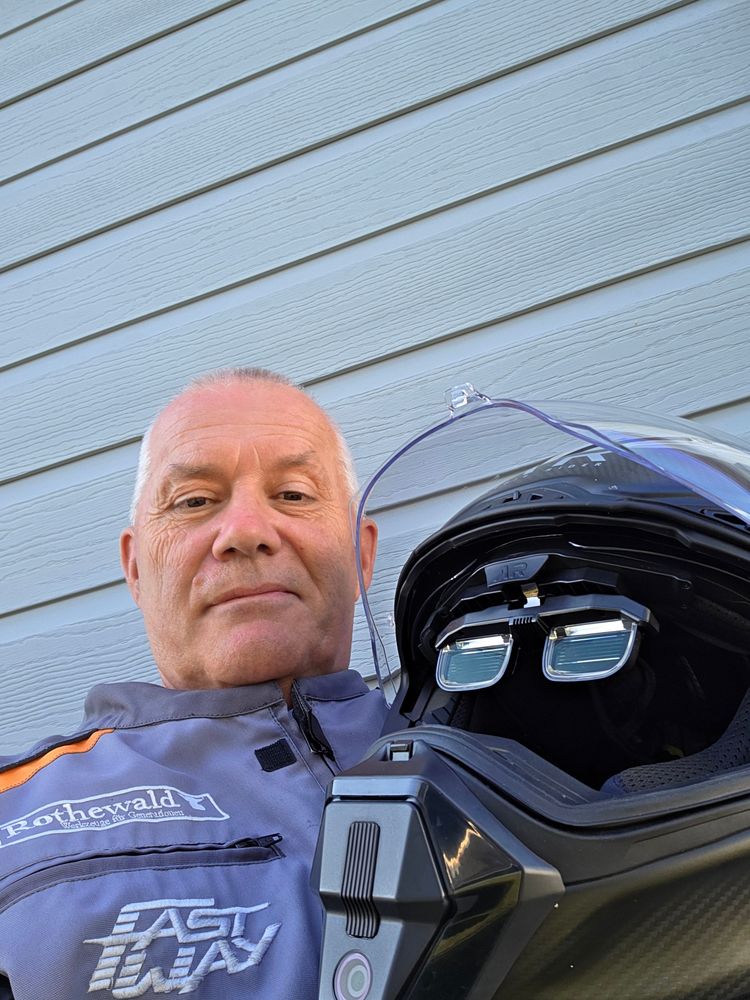 Dominique Brönnimann, Aegis Rider customer